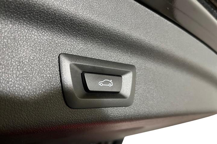 Sort BMW iX1 fra 2024