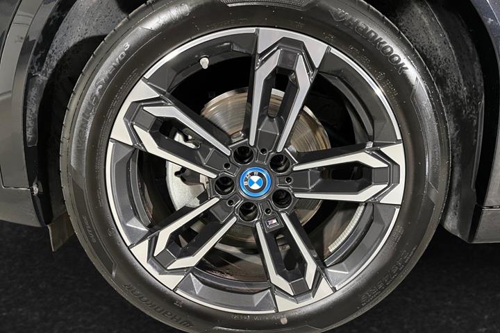 Sort BMW iX2 fra 2025