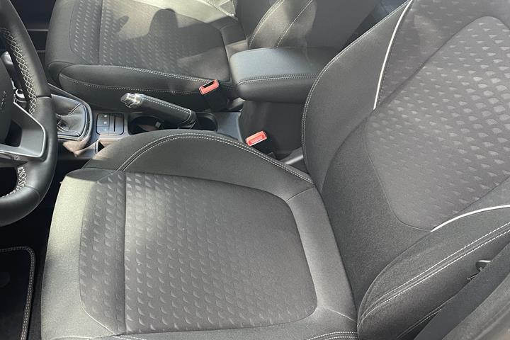 Grå Ford Fiesta fra 2018