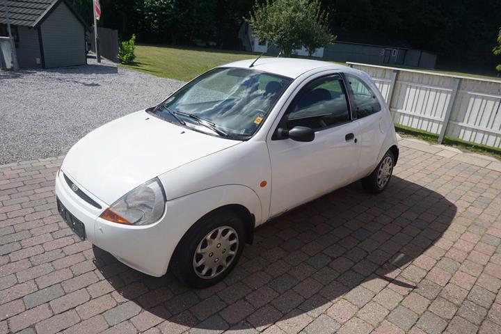 Hvid Ford Ka fra 2009