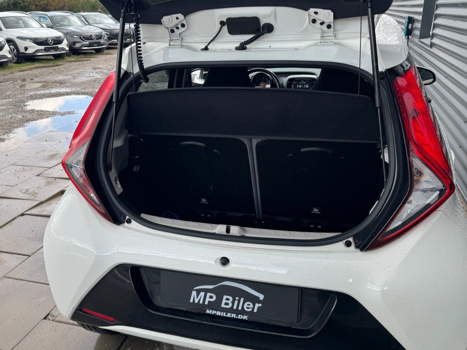 Hvid Toyota Aygo fra 2019