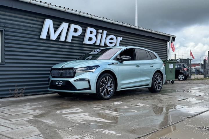 Turquoise Skoda Enyaq fra 2024