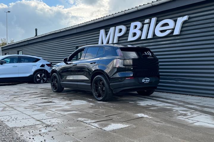 Sort Volvo EX30 fra 2026