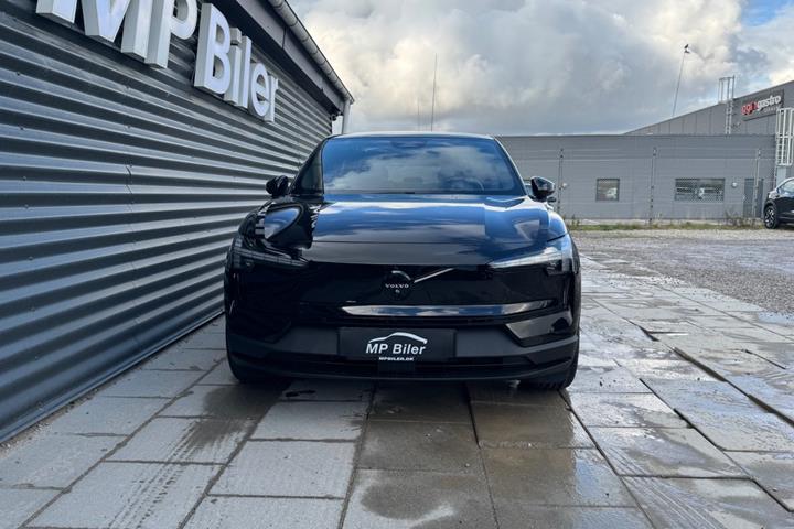 Sort Volvo EX30 fra 2026