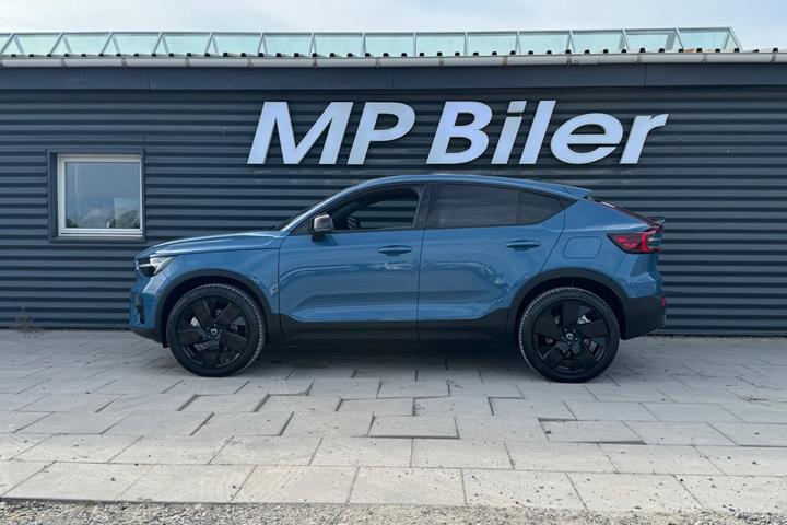 Blå Volvo C40 fra 2022