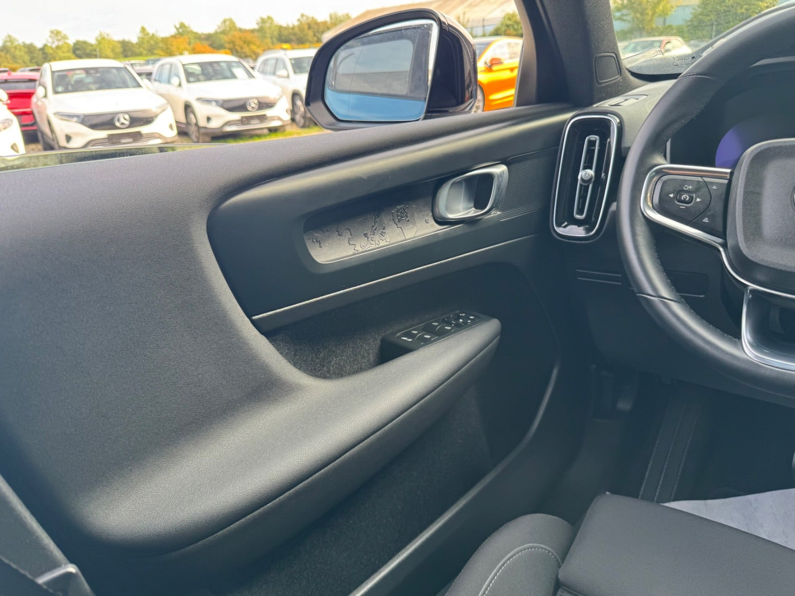 Blå Volvo C40 fra 2022