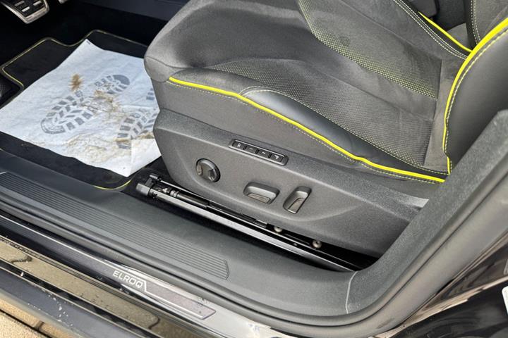 Grøn Skoda Elroq fra 2025