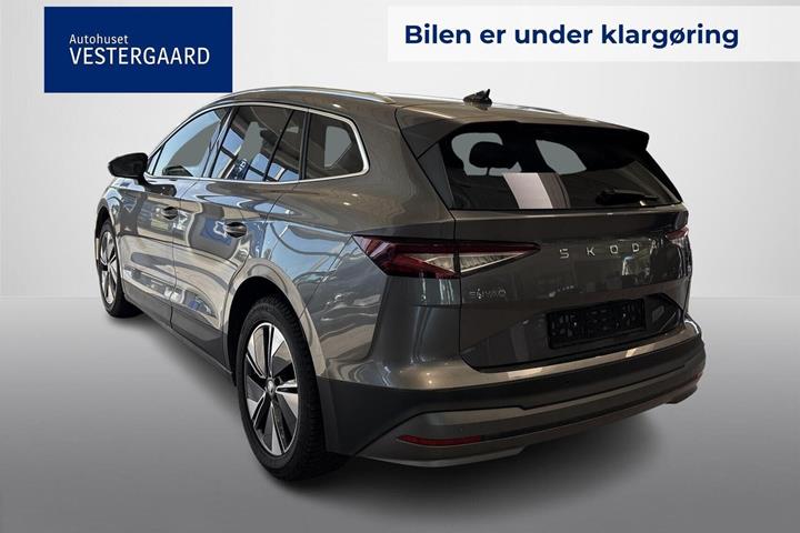 Grå Skoda Enyaq fra 2025