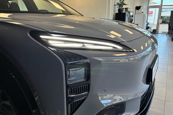 undefined Hongqi EHS7 fra 2026