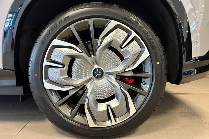 undefined Hongqi EHS7 fra 2026