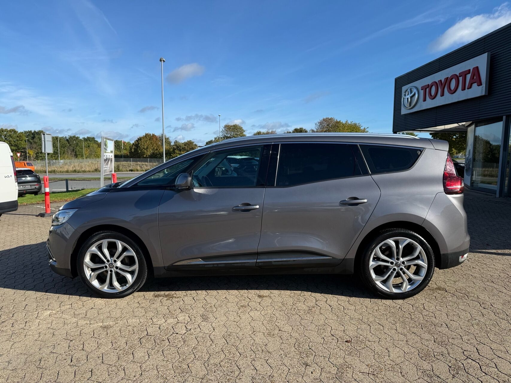 undefined Renault Grand Scénic fra 2018