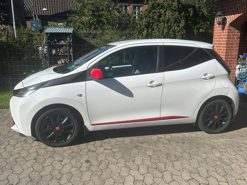 undefined Toyota Aygo fra 2015