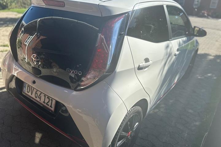undefined Toyota Aygo fra 2015