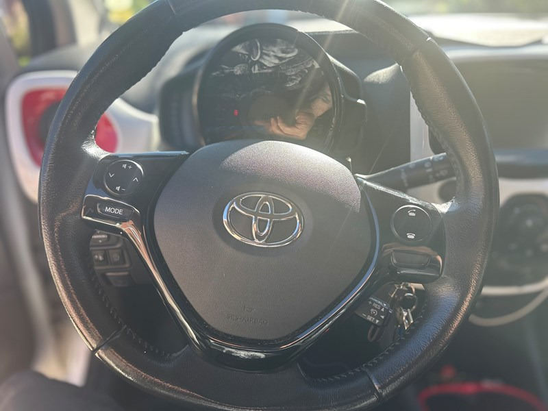 undefined Toyota Aygo fra 2015