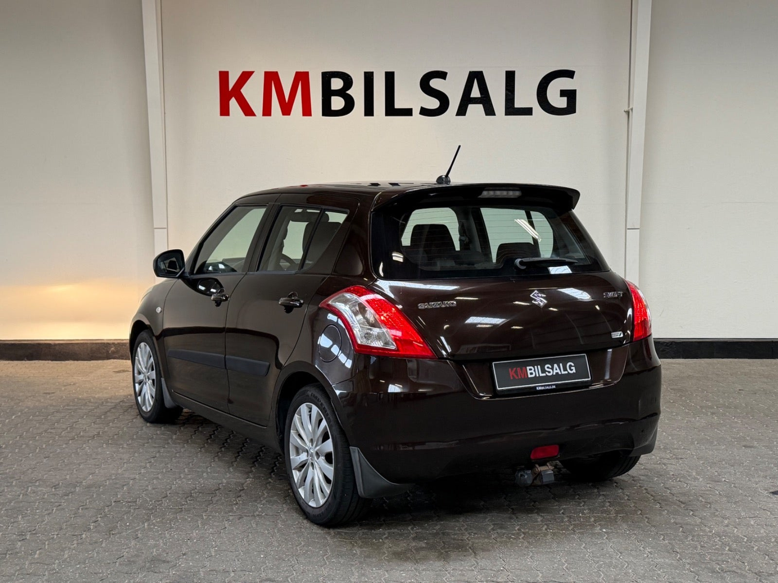 Brun Suzuki Swift fra 2012