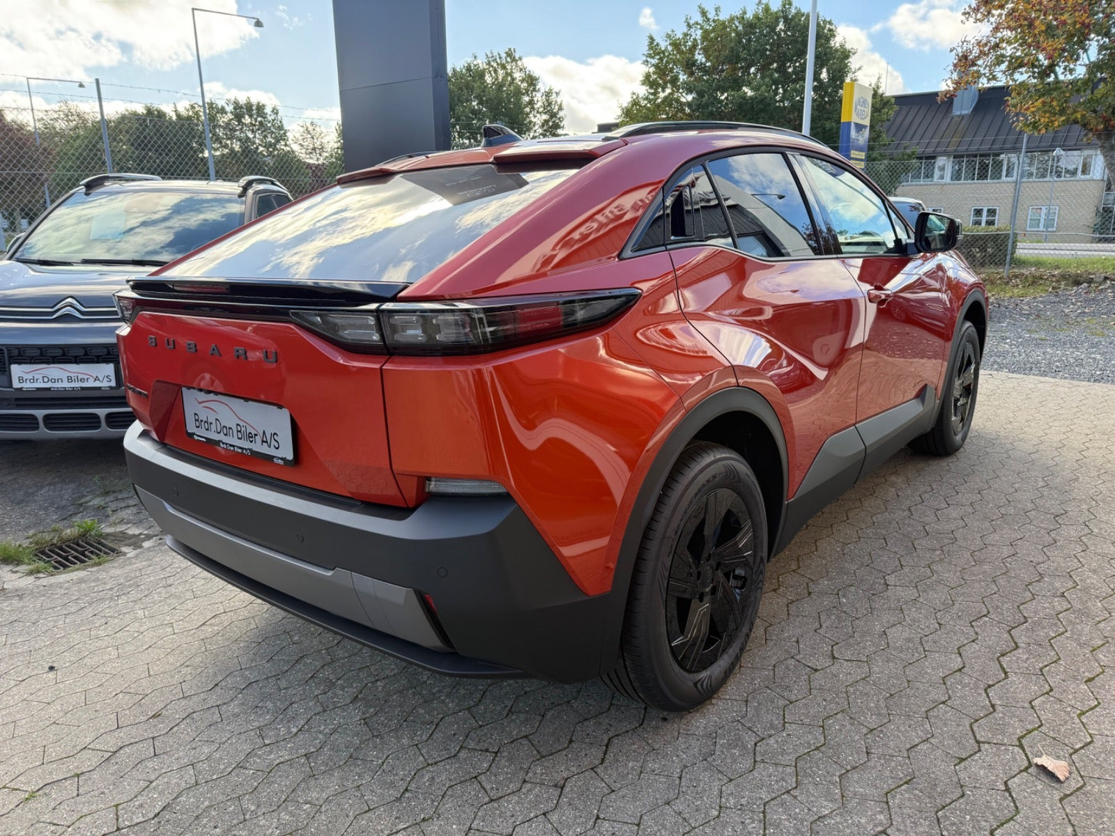 Orange Subaru Uncharted fra 2026