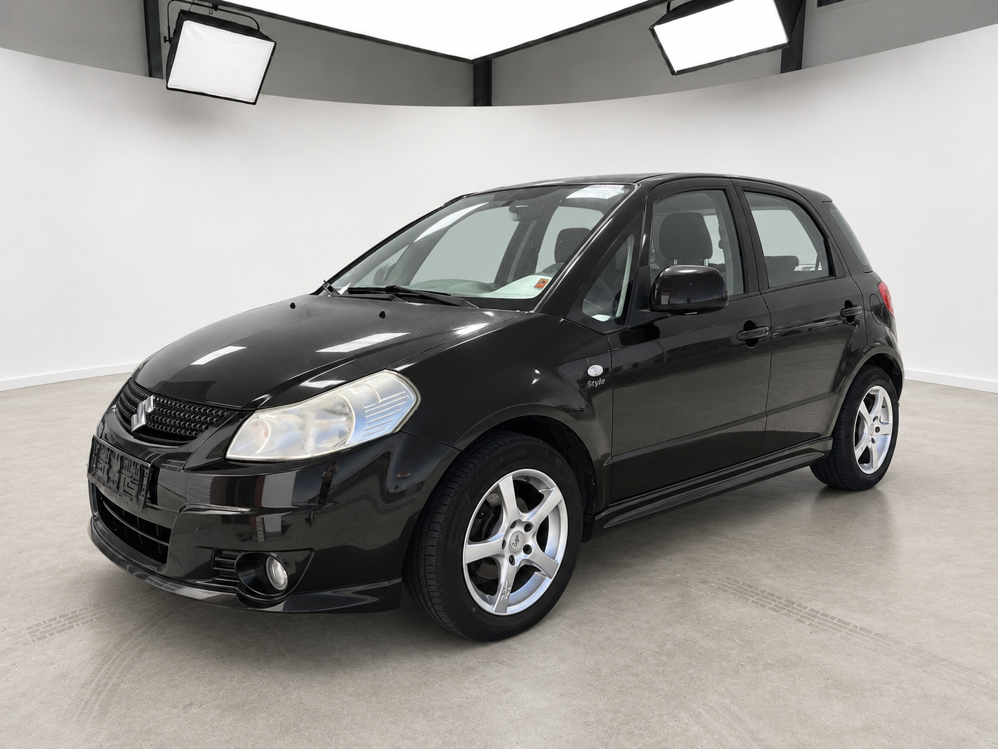 Sort Suzuki SX4 fra 2011