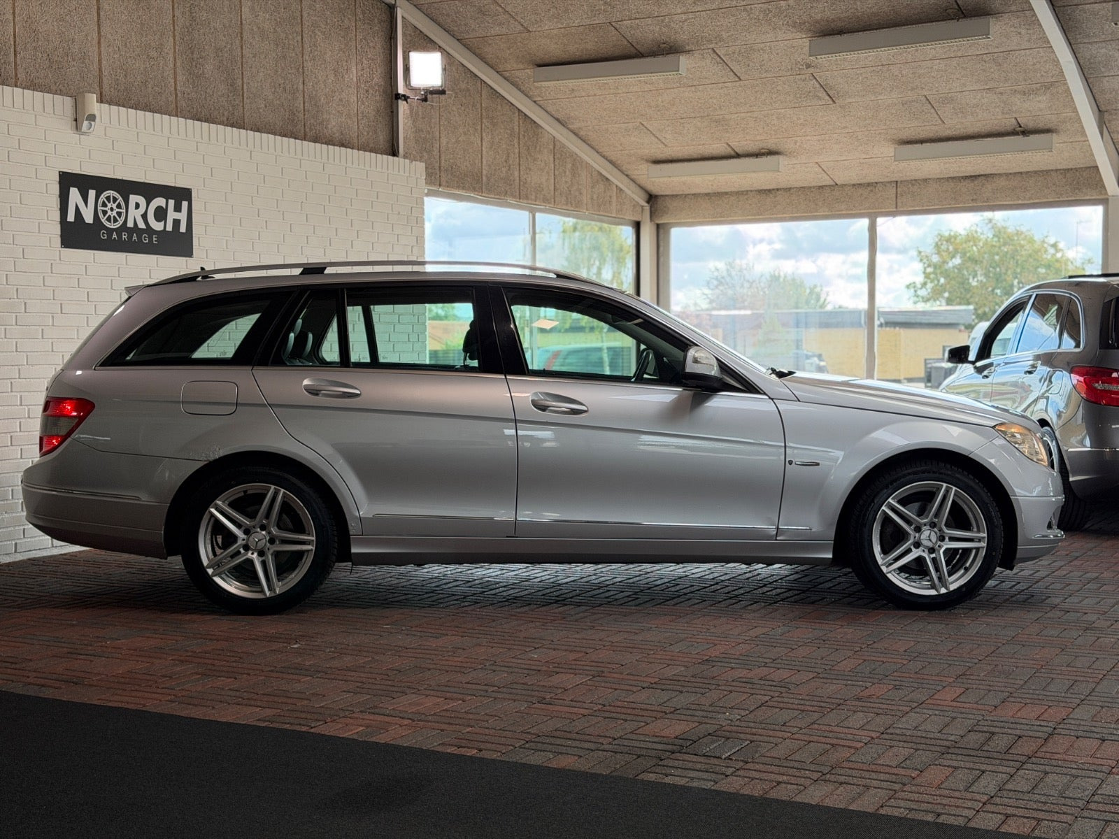 undefined Mercedes C180 fra 2008
