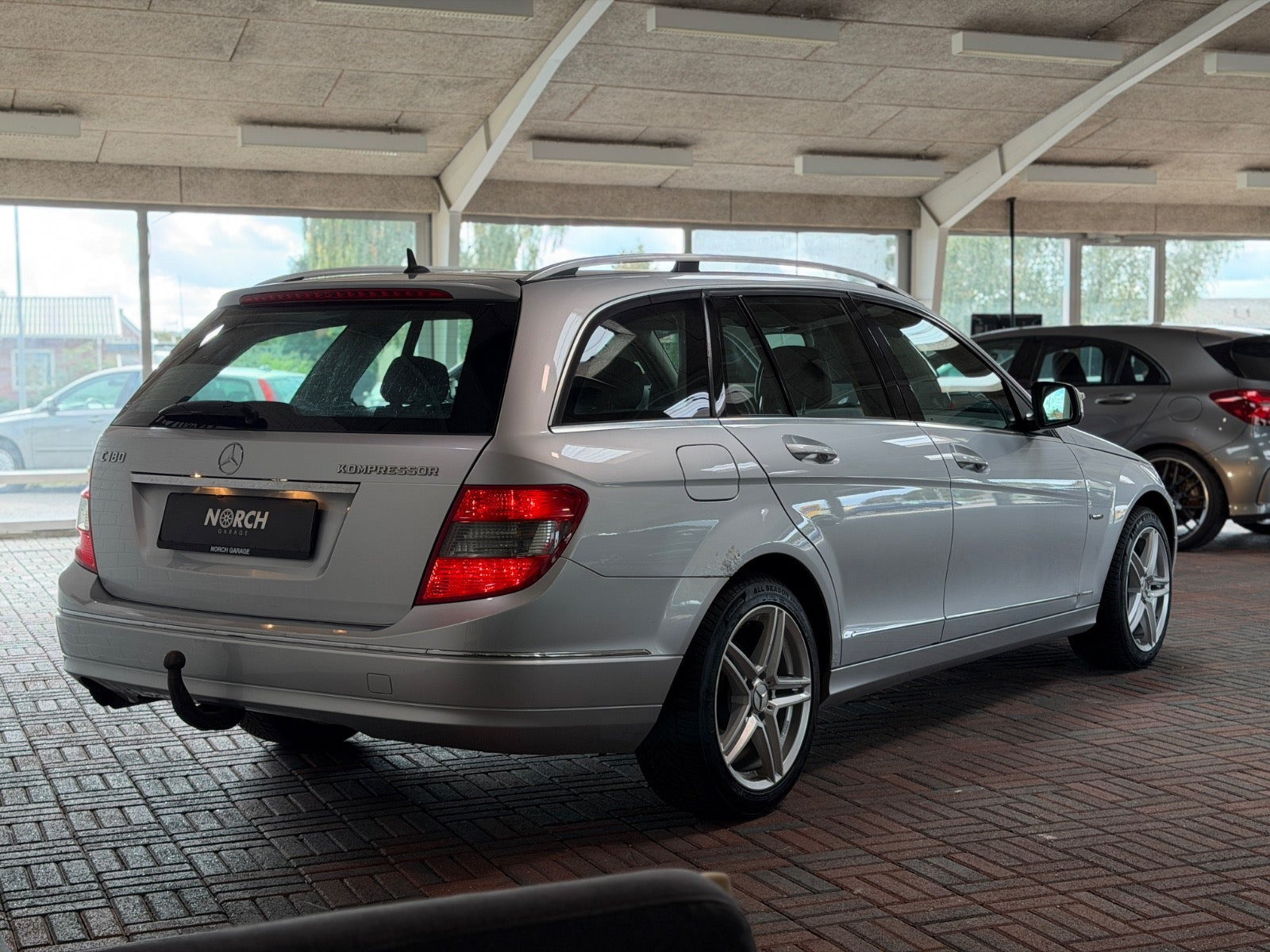undefined Mercedes C180 fra 2008