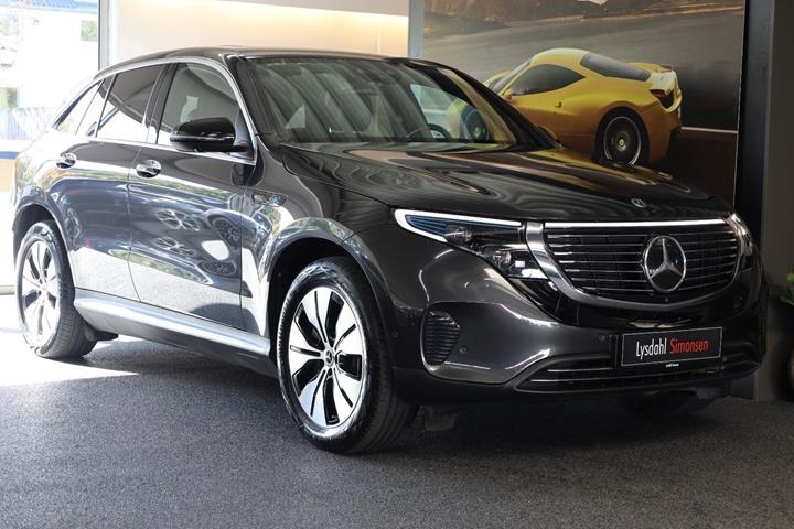 Grå Mercedes EQC400 fra 2021