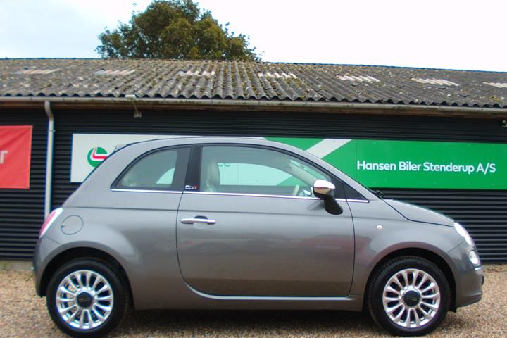 Grå Fiat 500C fra 2016
