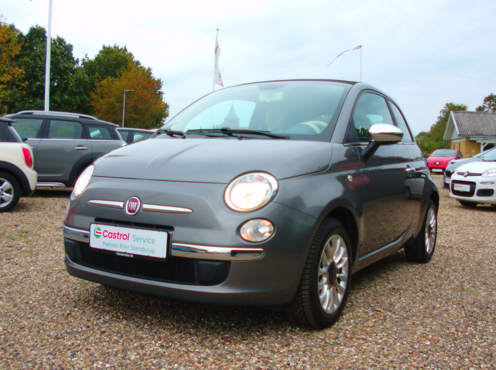 Grå Fiat 500C fra 2016