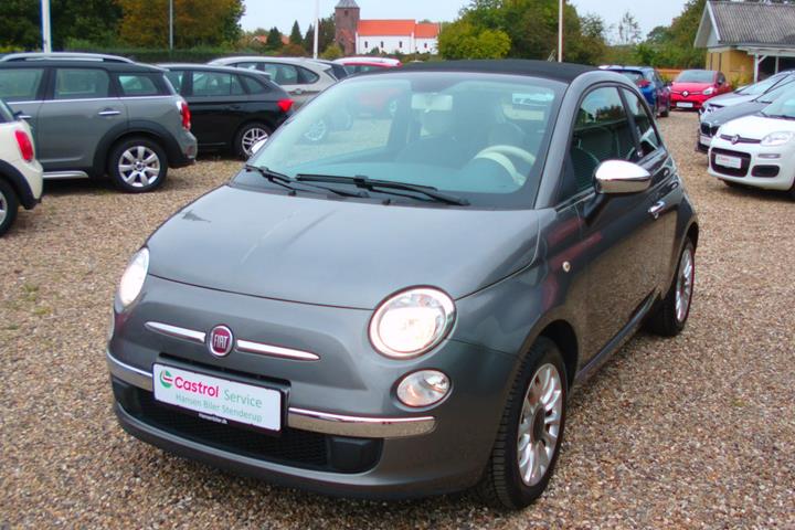 Grå Fiat 500C fra 2016