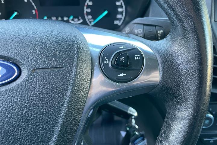 Hvid Ford Transit Connect fra 2019
