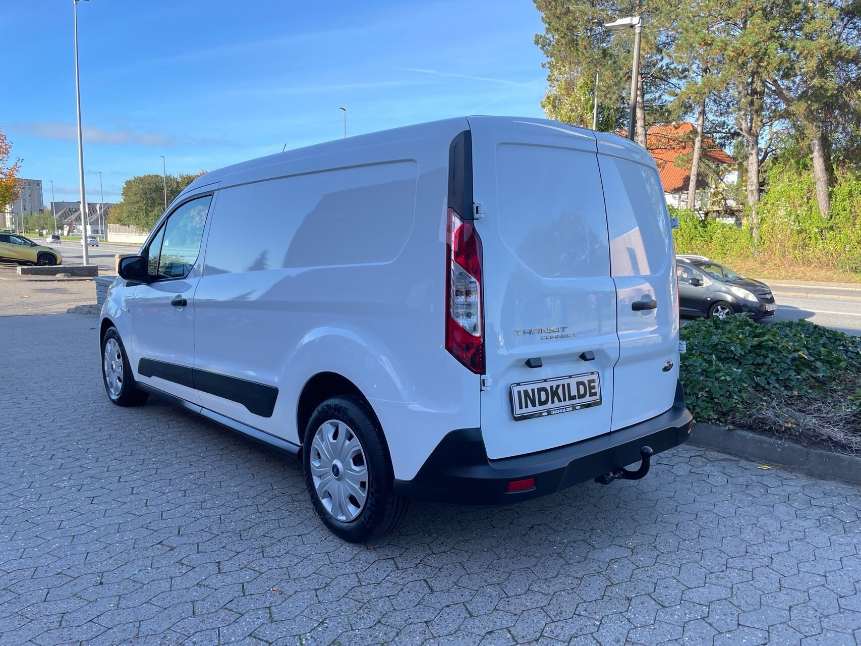 Hvid Ford Transit Connect fra 2019