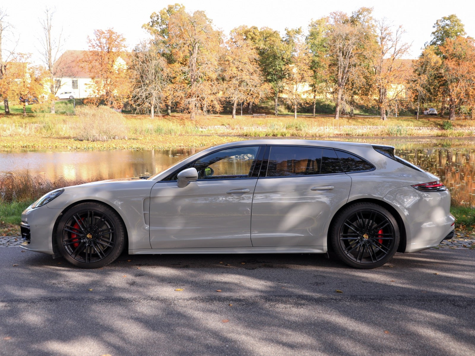 undefined Porsche Panamera GTS fra 2020
