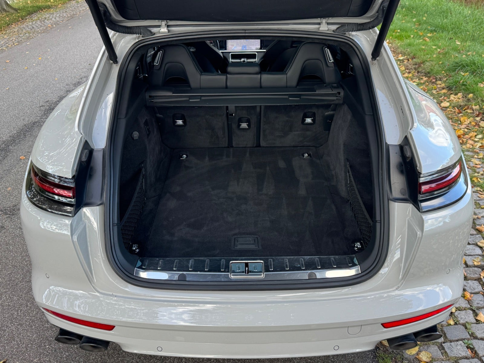 undefined Porsche Panamera GTS fra 2020