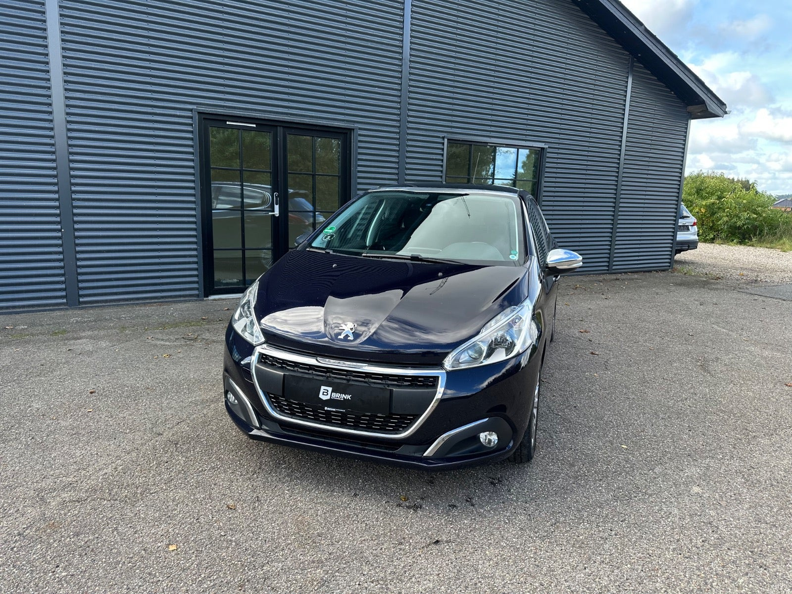 undefined Peugeot 208 fra 2018