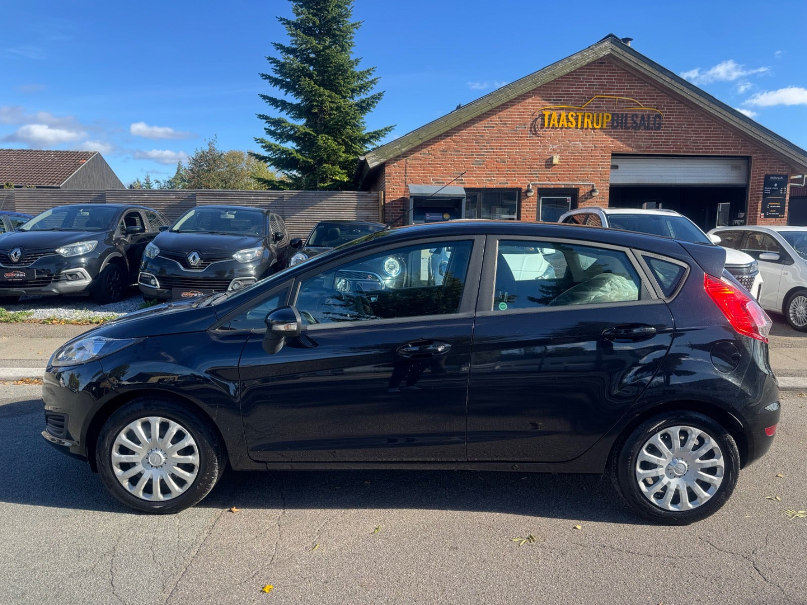 undefined Ford Fiesta fra 2014