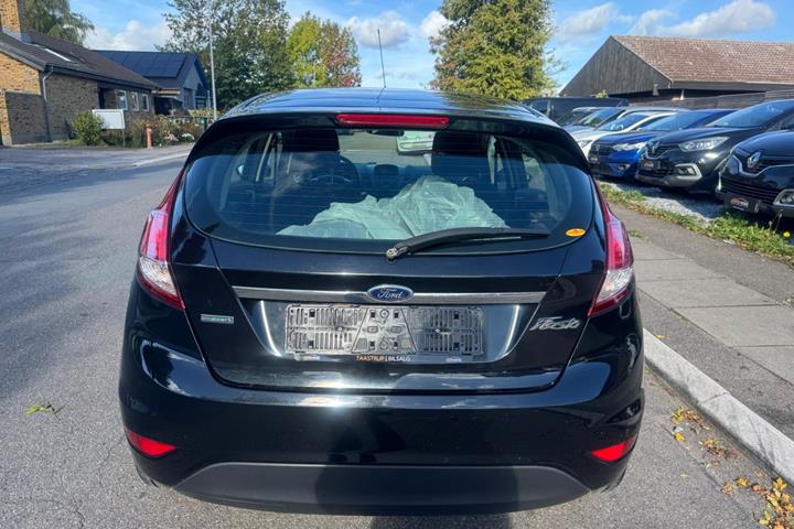 undefined Ford Fiesta fra 2014