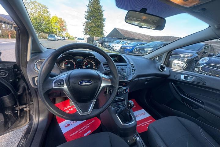 undefined Ford Fiesta fra 2014