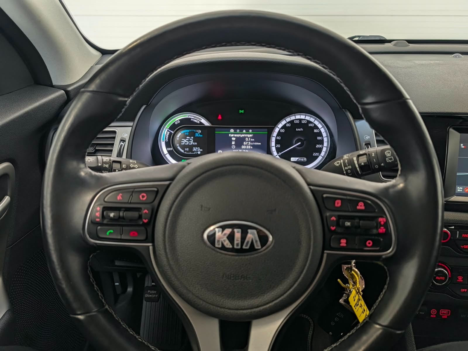 Blå Kia Niro fra 2018