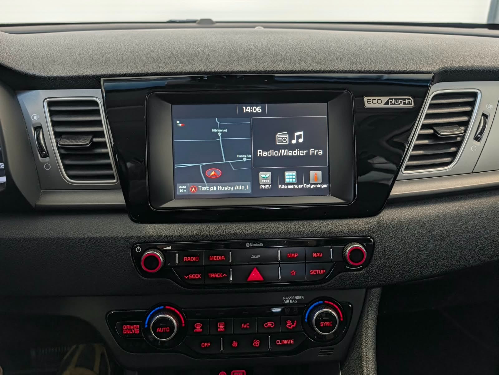 Blå Kia Niro fra 2018