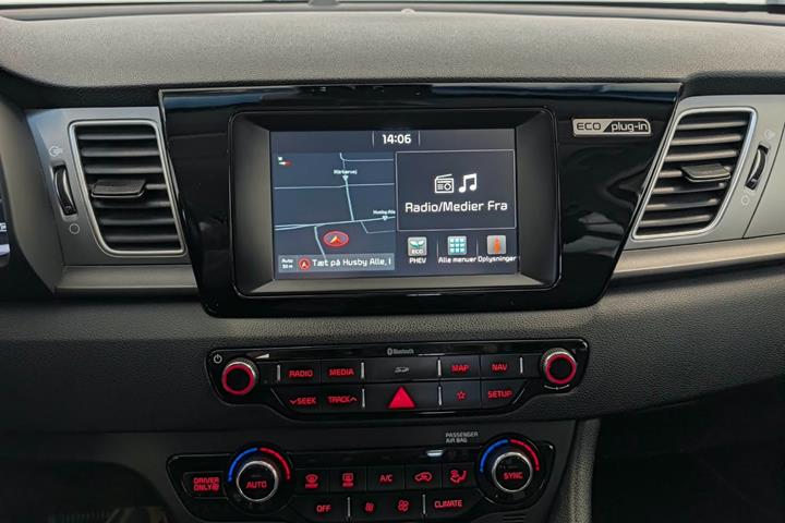 Blå Kia Niro fra 2018