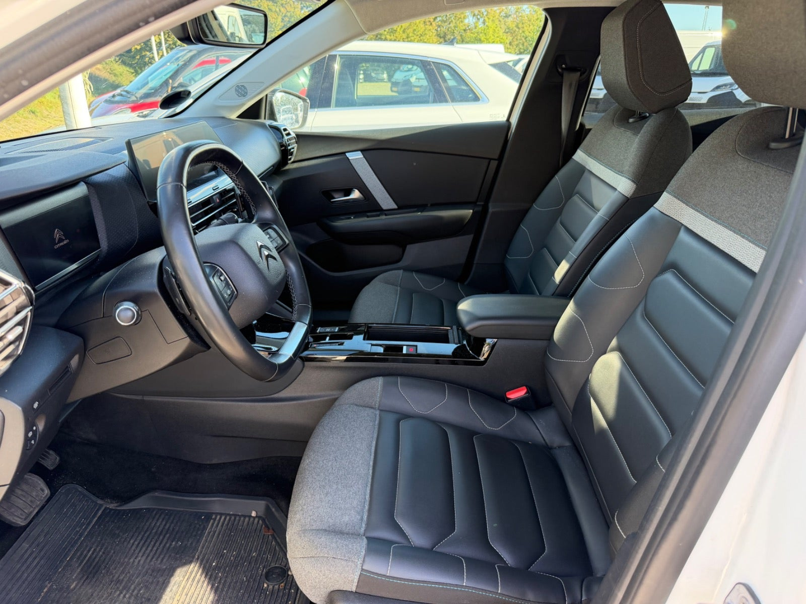 Hvid Citroën C4 fra 2021