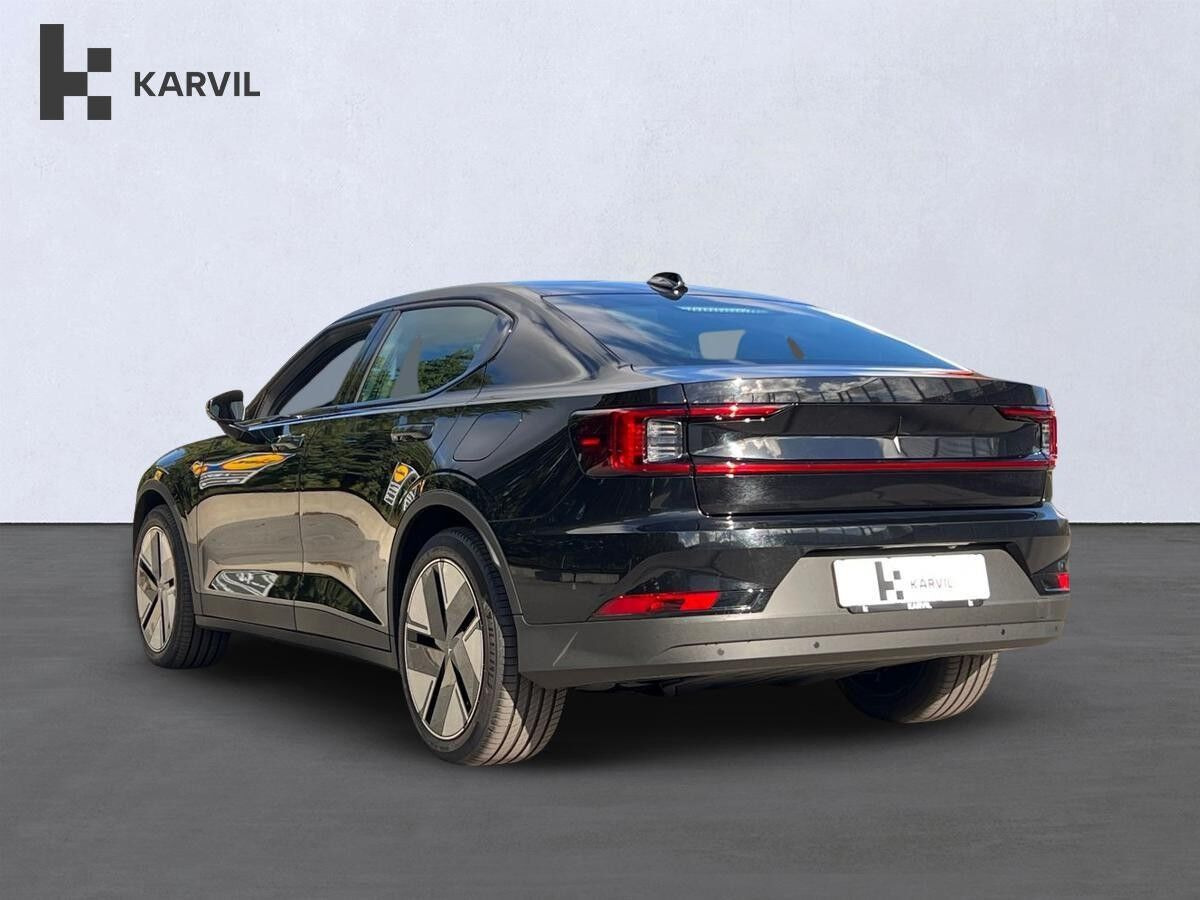 Sort Polestar 2 fra 2026