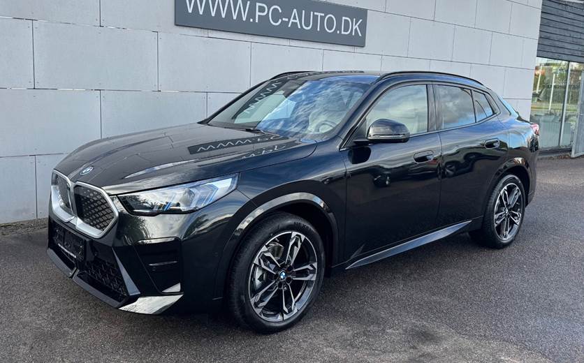 BMW iX2 eDrive20 Fully Charged M-Sport