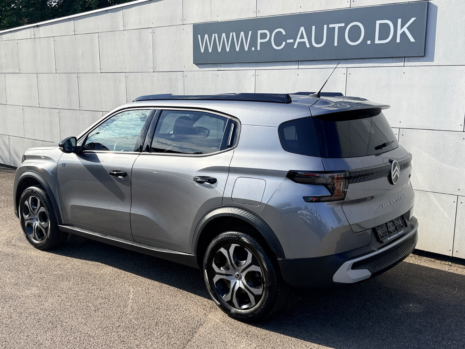 Grå Citroën e-C3 Aircross fra 2025