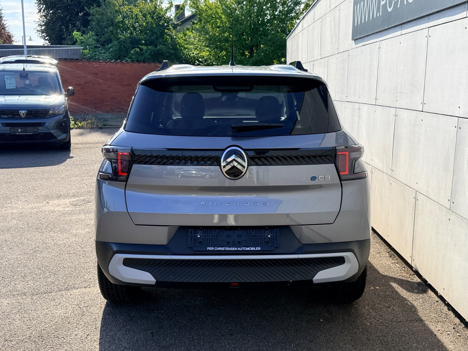 Grå Citroën e-C3 Aircross fra 2025