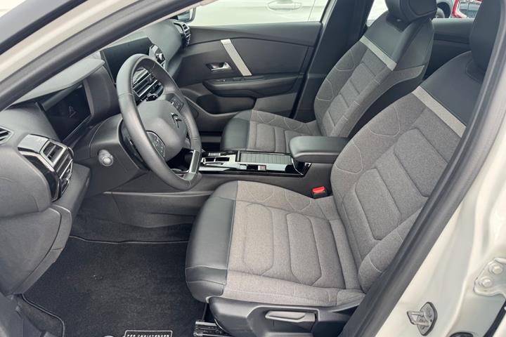 Hvid Citroën C4 fra 2023
