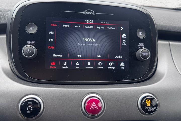 Blå Fiat 500X fra 2020