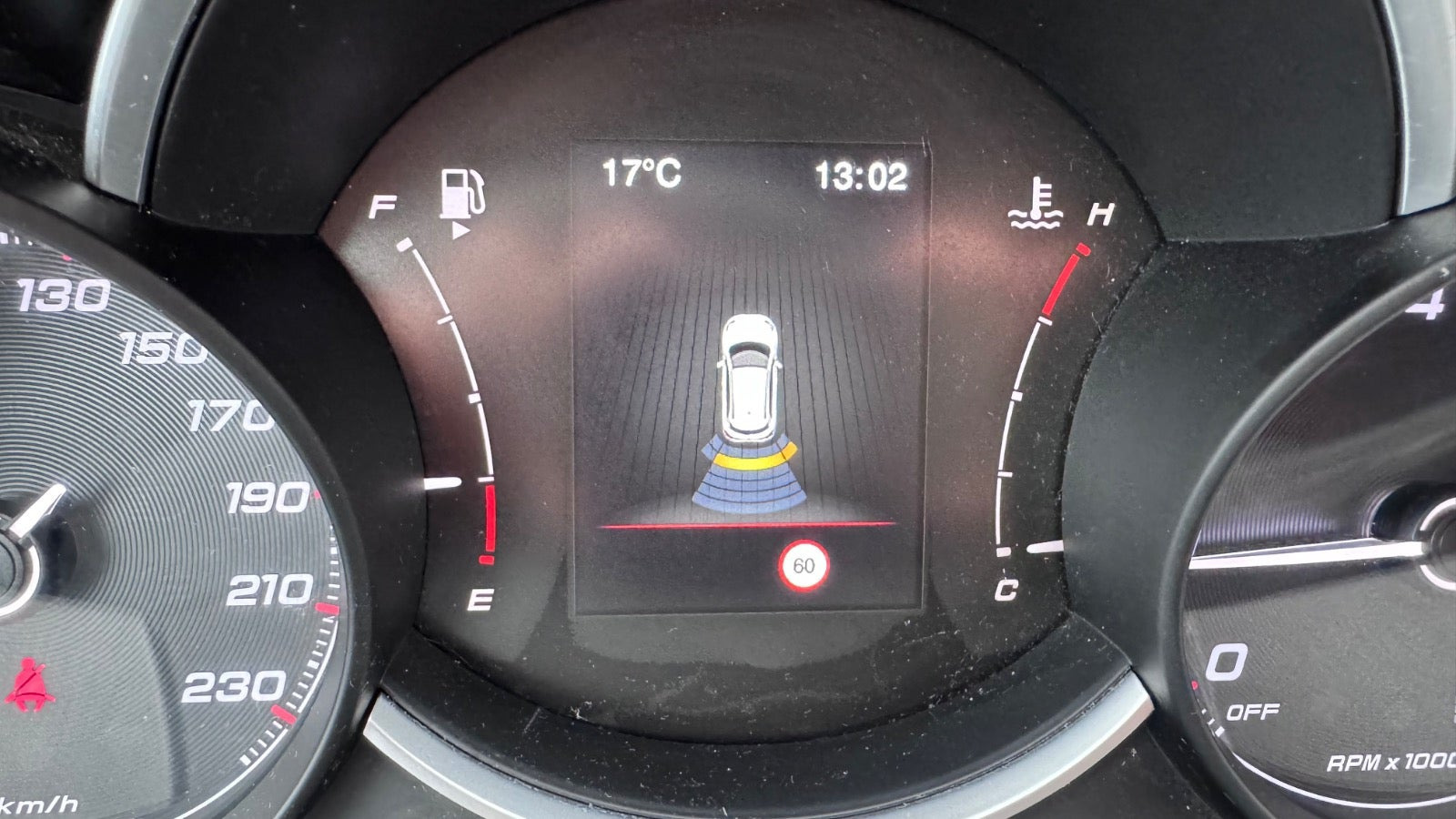 Blå Fiat 500X fra 2020