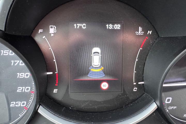 Blå Fiat 500X fra 2020