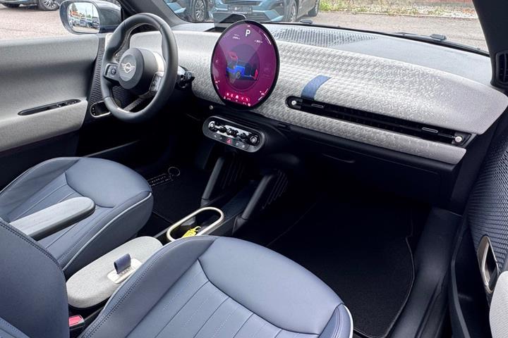 undefined Mini Cooper SE fra 2024