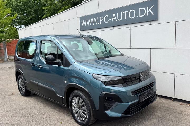 Blå Peugeot e-Rifter fra 2025