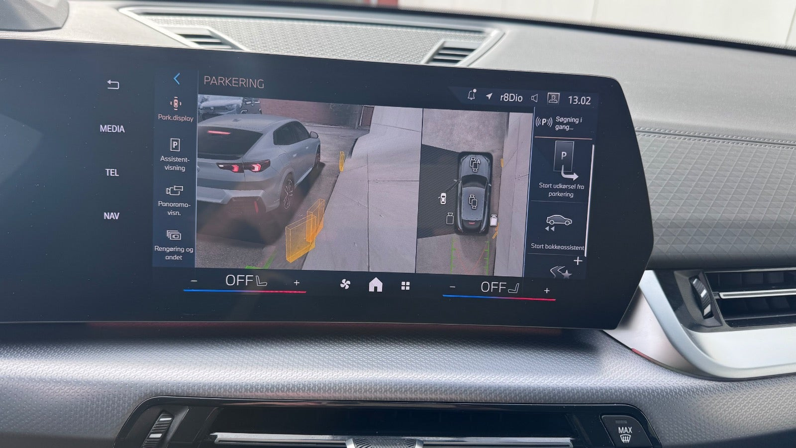 Grå BMW iX2 fra 2026